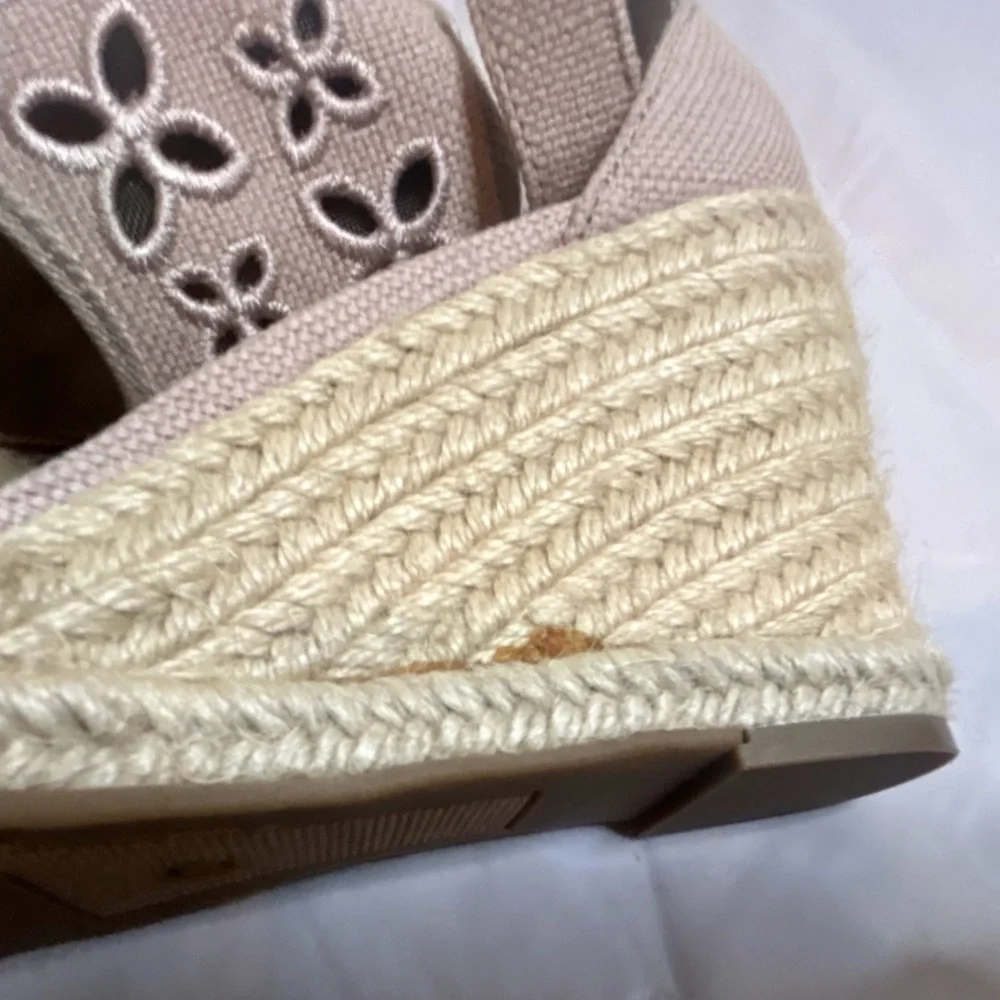 UNISA WEDGES